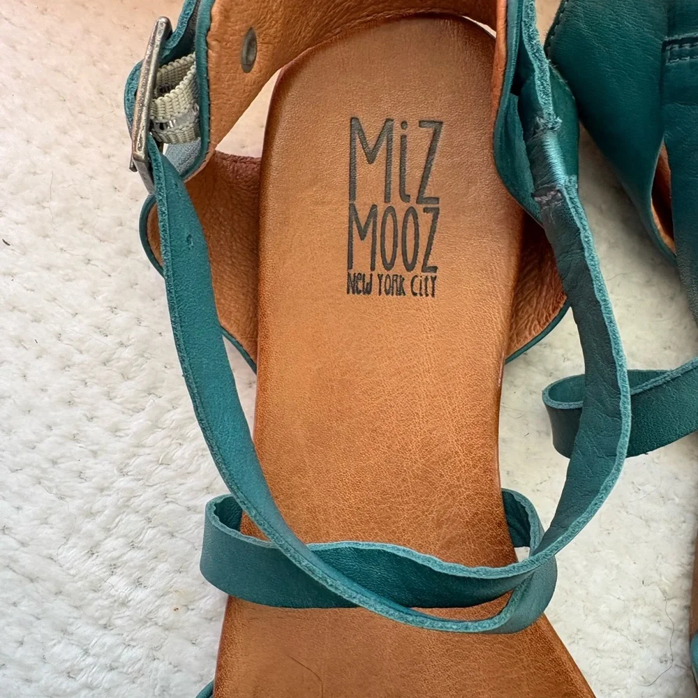 Miz Mooz Women's Alanis Turquoise Leather Strappy Flat Sandals Size 36 US 6 - Picture 4 of 7